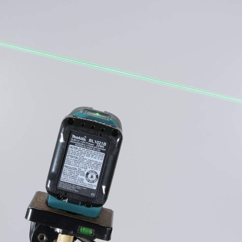 Makita SK106GDNAX 12V max CXT® Lithium-Ion Cordless Self-Leveling Cross-Line/4-Point Green Beam Laser Kit (2.0Ah)