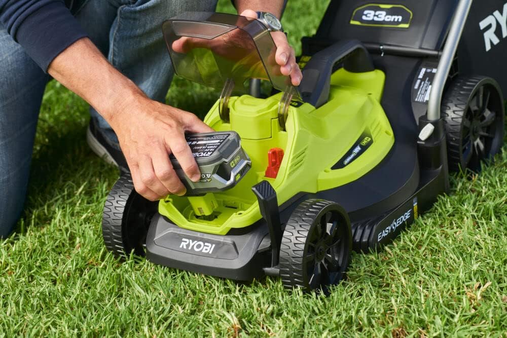 Ryobi OLM1833B Lawnmower Battery 18V ONE+ 33cm 35Lt Mulching 25-65mm Kit 4.0 Ah