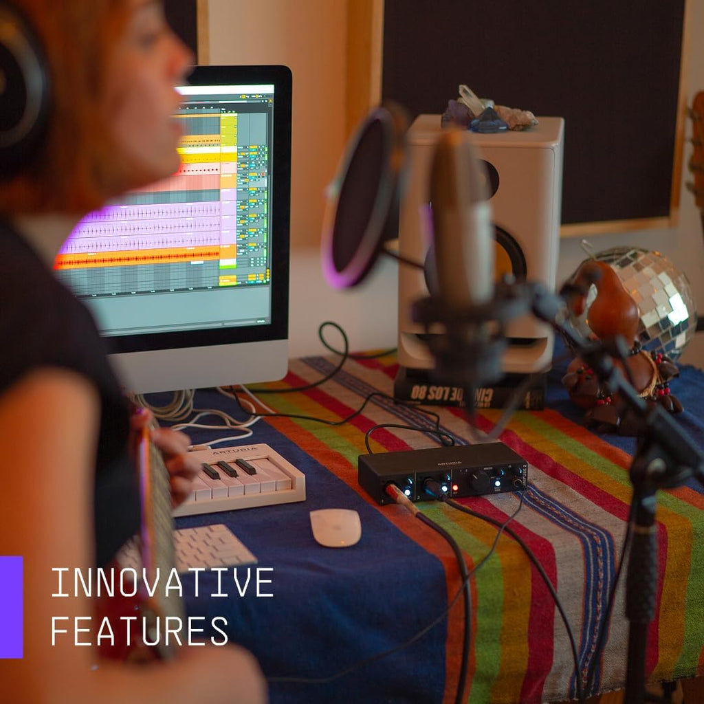Arturia MiniFuse 1 - Compact USB Audio Interface with Creative Software for Recording, Production, Podcasting, Guitar - White