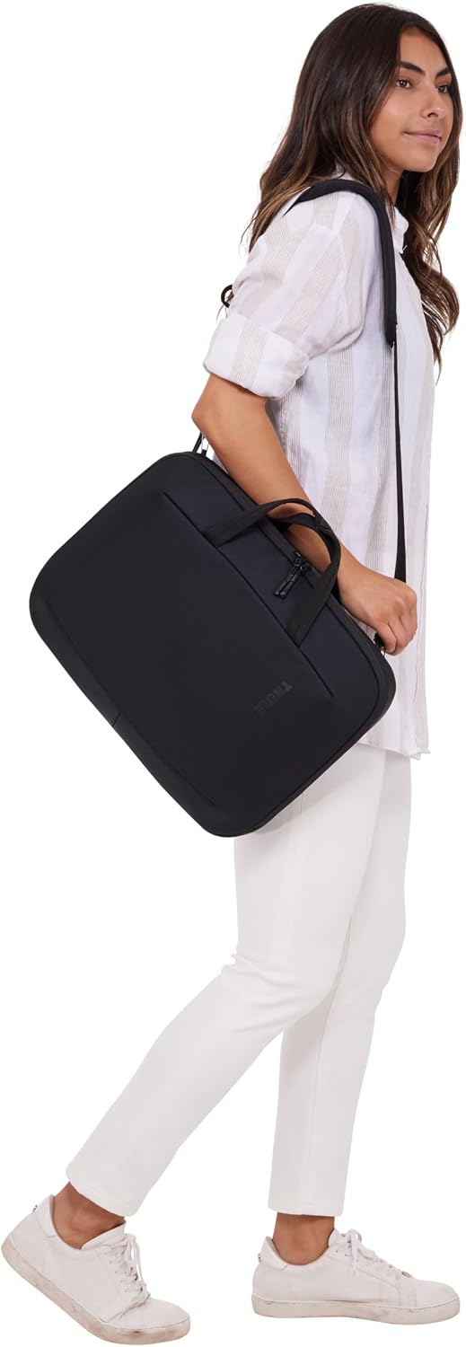 Thule Subterra MacBook attaché 16', Black
