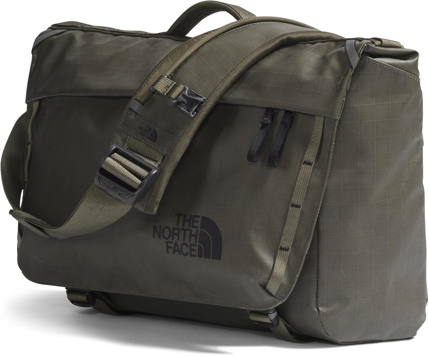 THE NORTH FACE Base Camp Voyager Messenger Bag