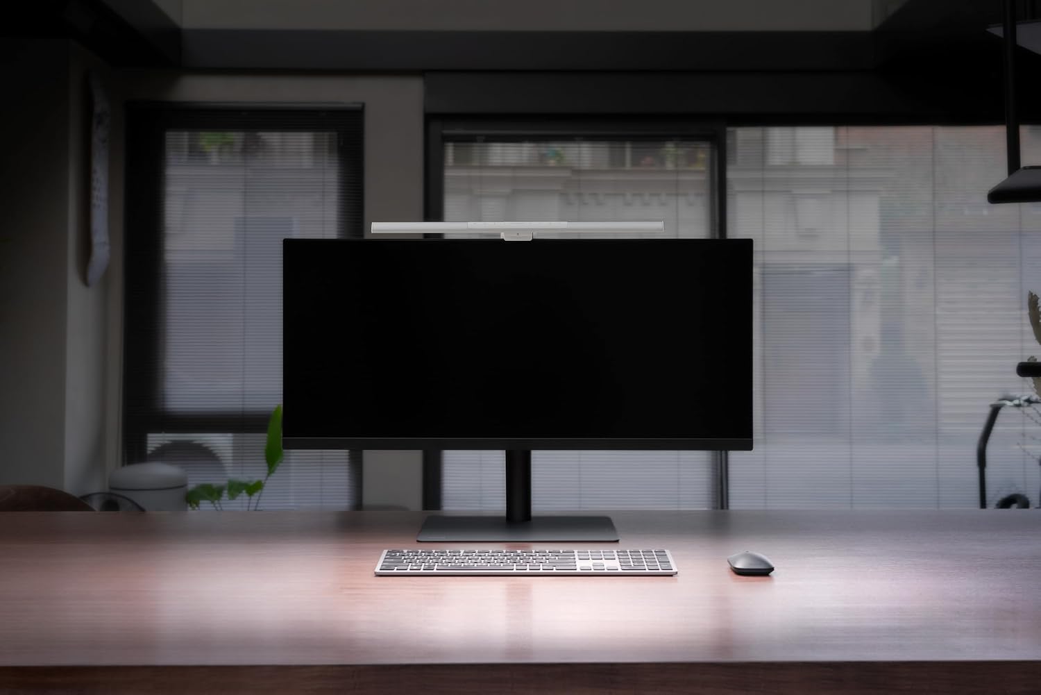 BenQ ScreenBar Pro LED Monitor Light Bar (Silver)- Ultrawide Lighting, Motion Sensor, Adjustable Brightness/Color Temperature, Eye-Care USB-C Monitor Lamp, No Glare, Curved Monitors, Monitor accessory