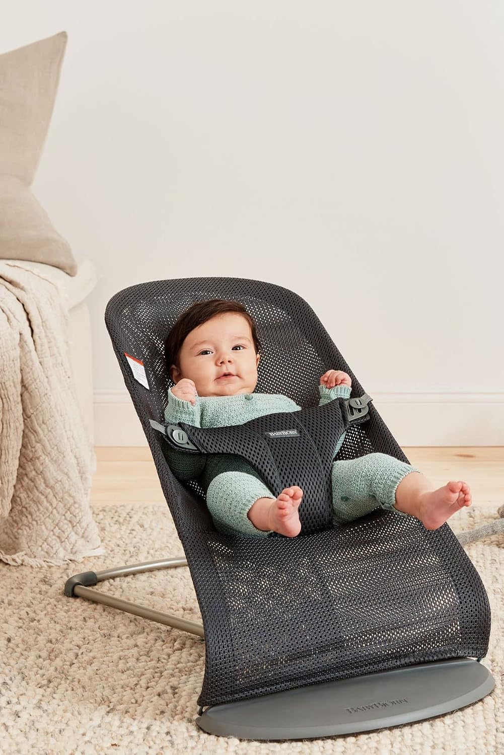 BabyBjörn Bouncer Bliss, Anthracite, Mesh | 2-in-1 Adjustable Baby Bouncer Seat and Toddler Chair, Newborn to Toddler (8-29 lbs), 4 positions, Lightweight & Portable