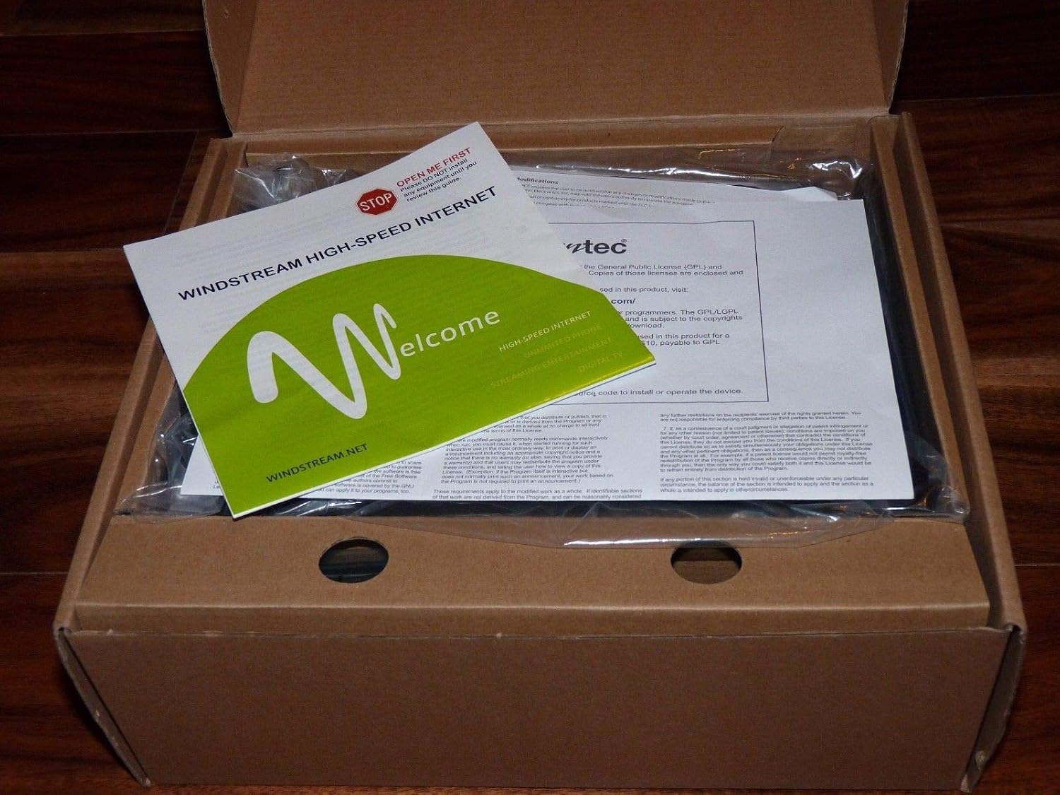 Windstream Actiontec T3200 xDSL Wi-Fi Premium Wireless Router/Modem 1GIG (Renewed)