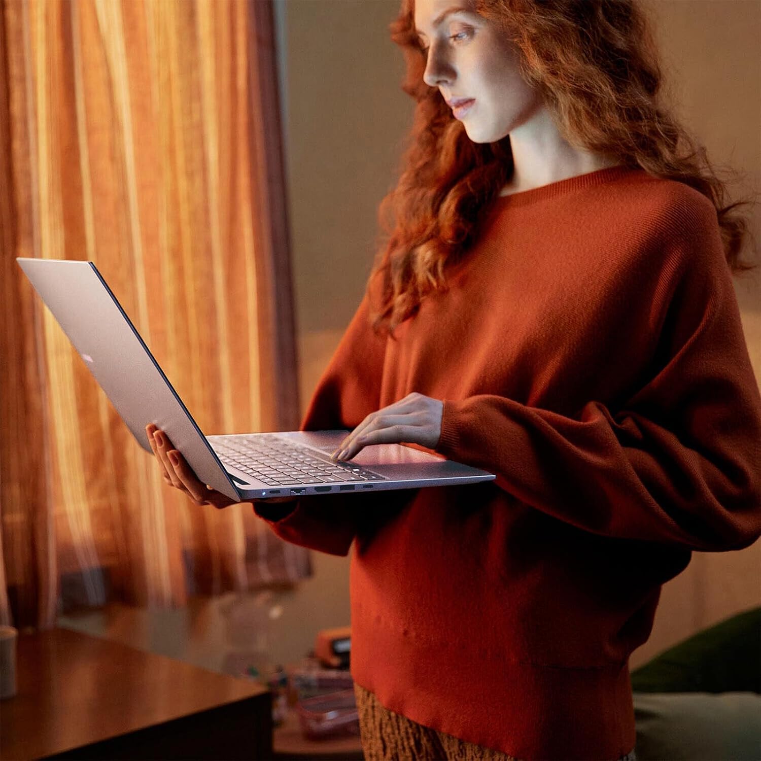 Samsung 15.6FHD Galaxy Book4 Laptop - Intel Core 7 150U(10 Core) Processor, 16GB RAM, 512GB SSD, Backlit Keyboard, Fingerprint, Copilot AI PC Windows 11 Pro for Business & Students