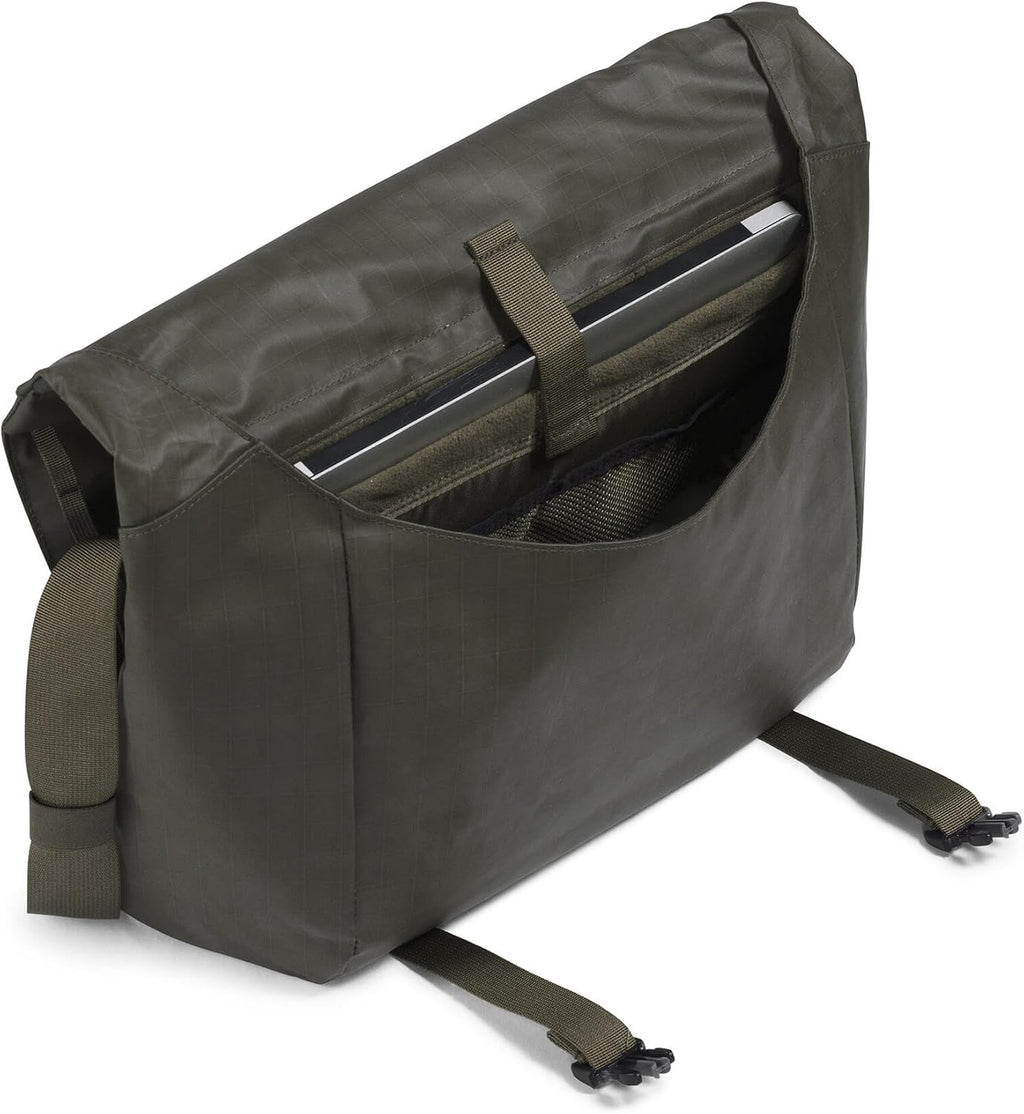 THE NORTH FACE Base Camp Voyager Messenger Bag
