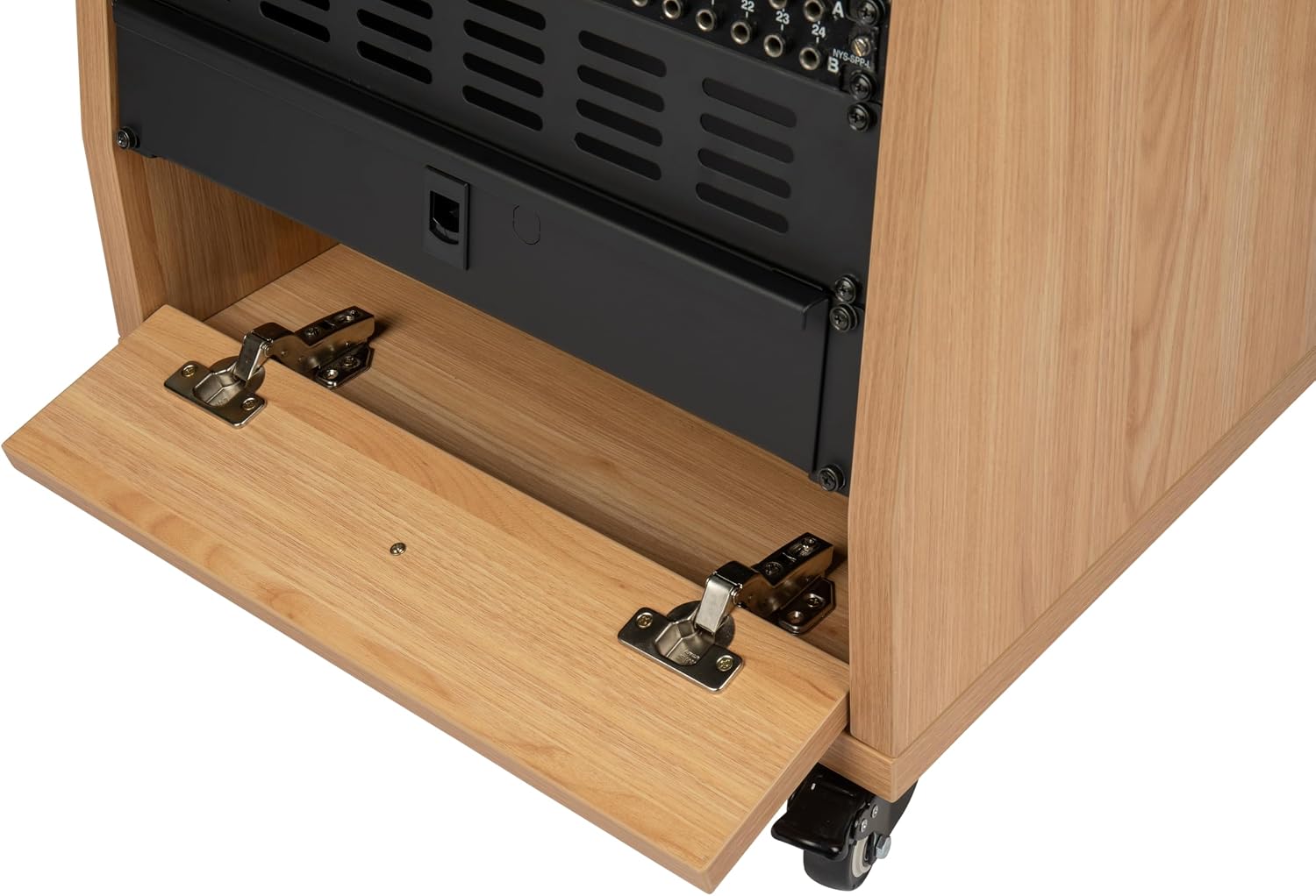 Gator Frameworks Elite Furniture Series 12U Angled Studio Rack with Locking Casters, Natural Maple Finish (GFW-ELITESTUDIORK12-MPL)