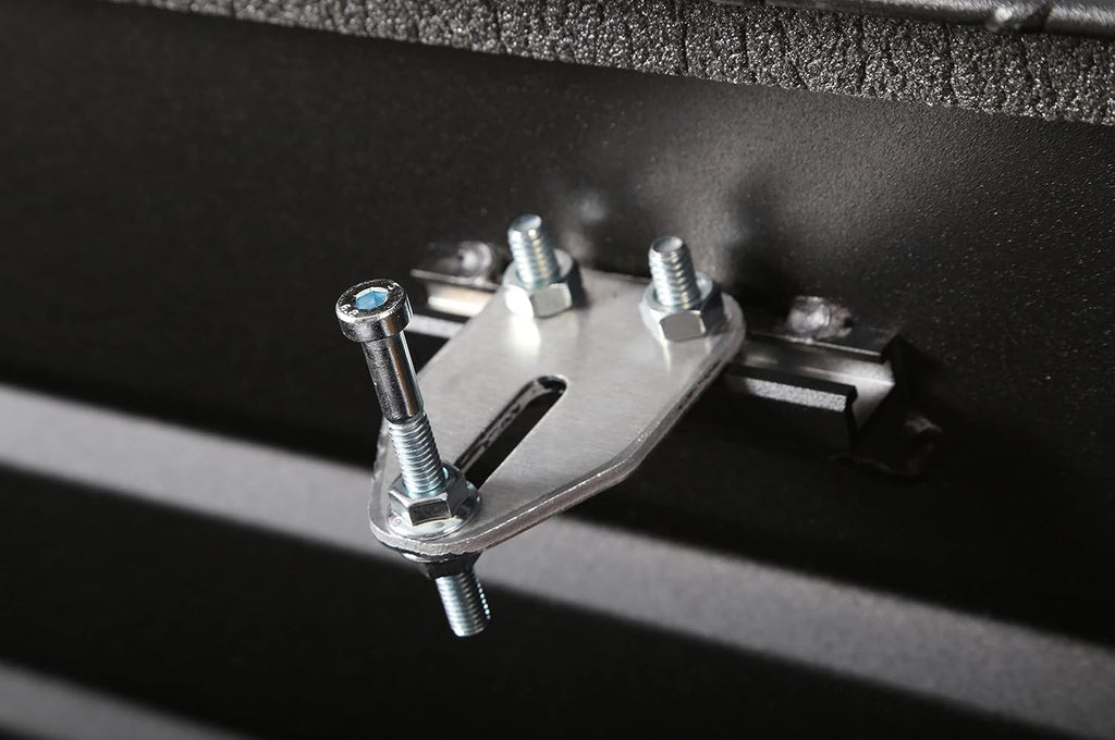 Dee Zee DZ10370TB Red Label Gull Wing Tool Box