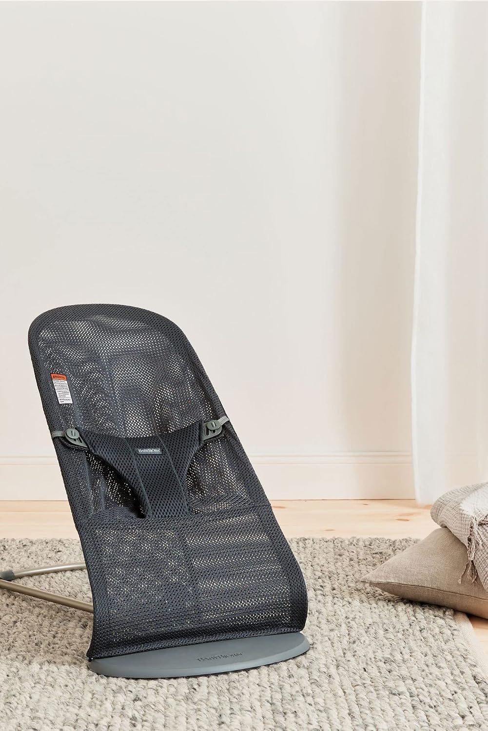 BabyBjörn Bouncer Bliss, Anthracite, Mesh | 2-in-1 Adjustable Baby Bouncer Seat and Toddler Chair, Newborn to Toddler (8-29 lbs), 4 positions, Lightweight & Portable