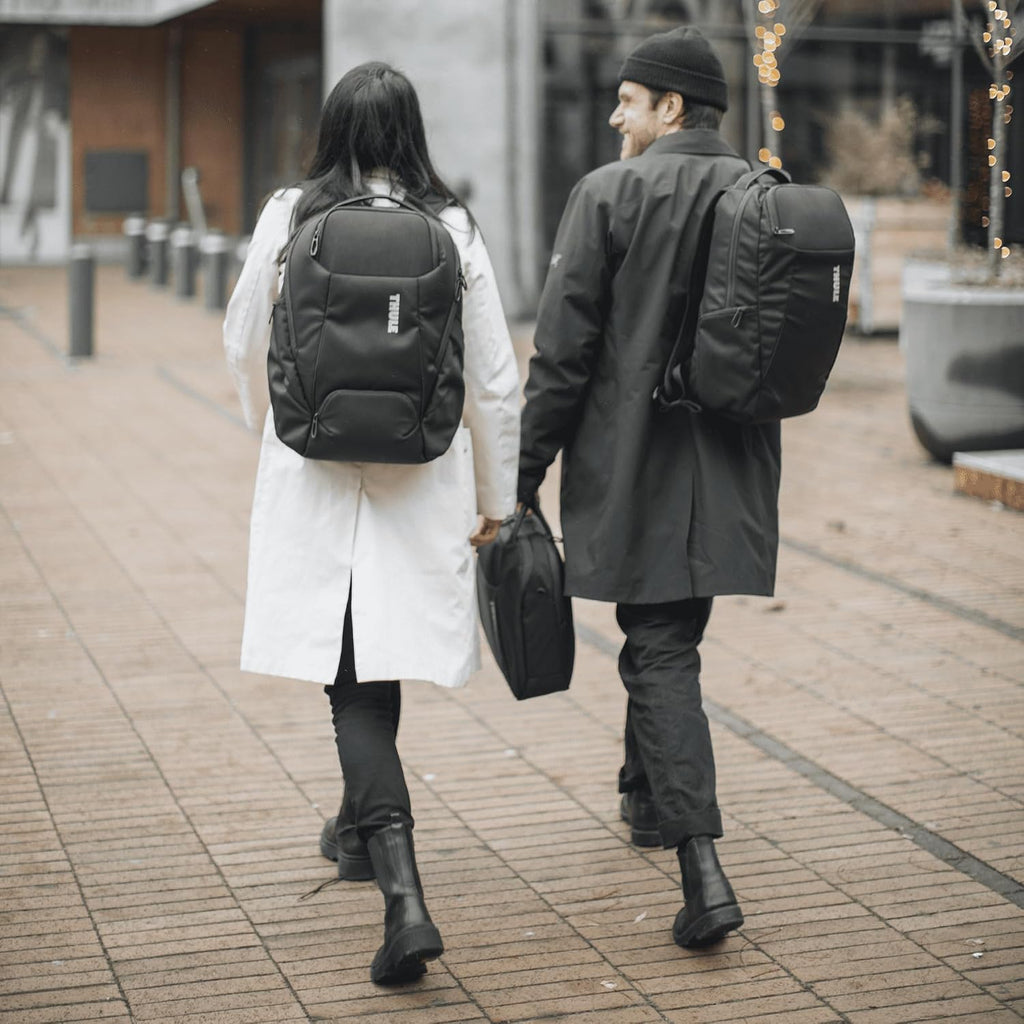 Thule Accent 17L Convertible Backpack - Fits 16' MacBook & 10.5' Tablet - Rigid Interior Pocket - Easily Switch Between Backpack and Briefcase - Quick Access to Internal Storage