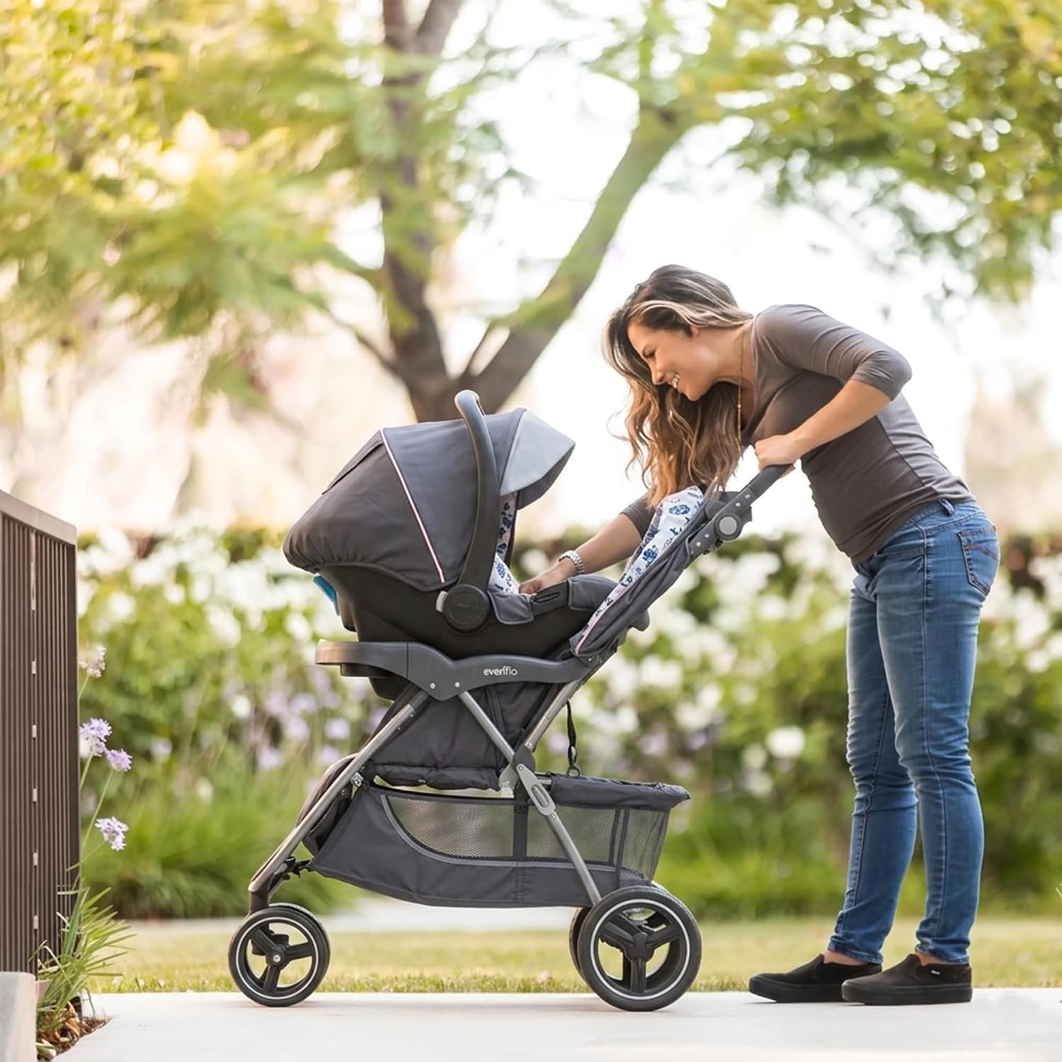 Baby Trend Sky View Plus Baby Stroller with EZ Flex-Loc Infant Car Seat, Adjustable Canopy, Storage Basket & Cup Holders, Bluebell - Lightweight & Foldable Travel System for Toddlers & Infants