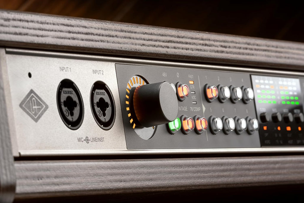 Universal Audio Volt 876 24x28 USB Audio Interface, Rack-Mount Style