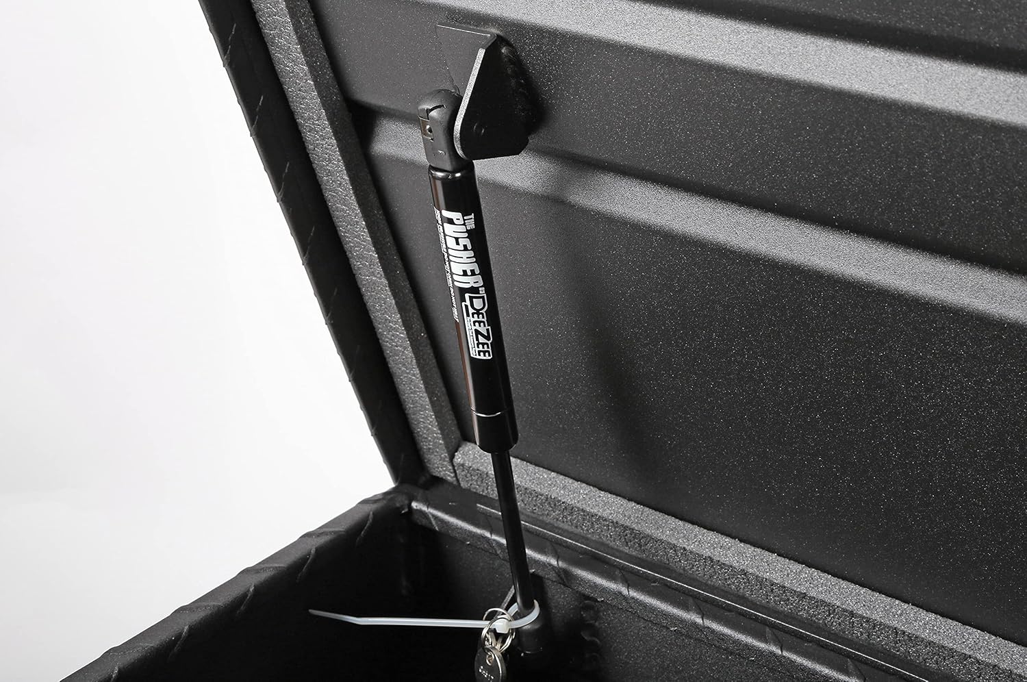Dee Zee DZ10370TB Red Label Gull Wing Tool Box