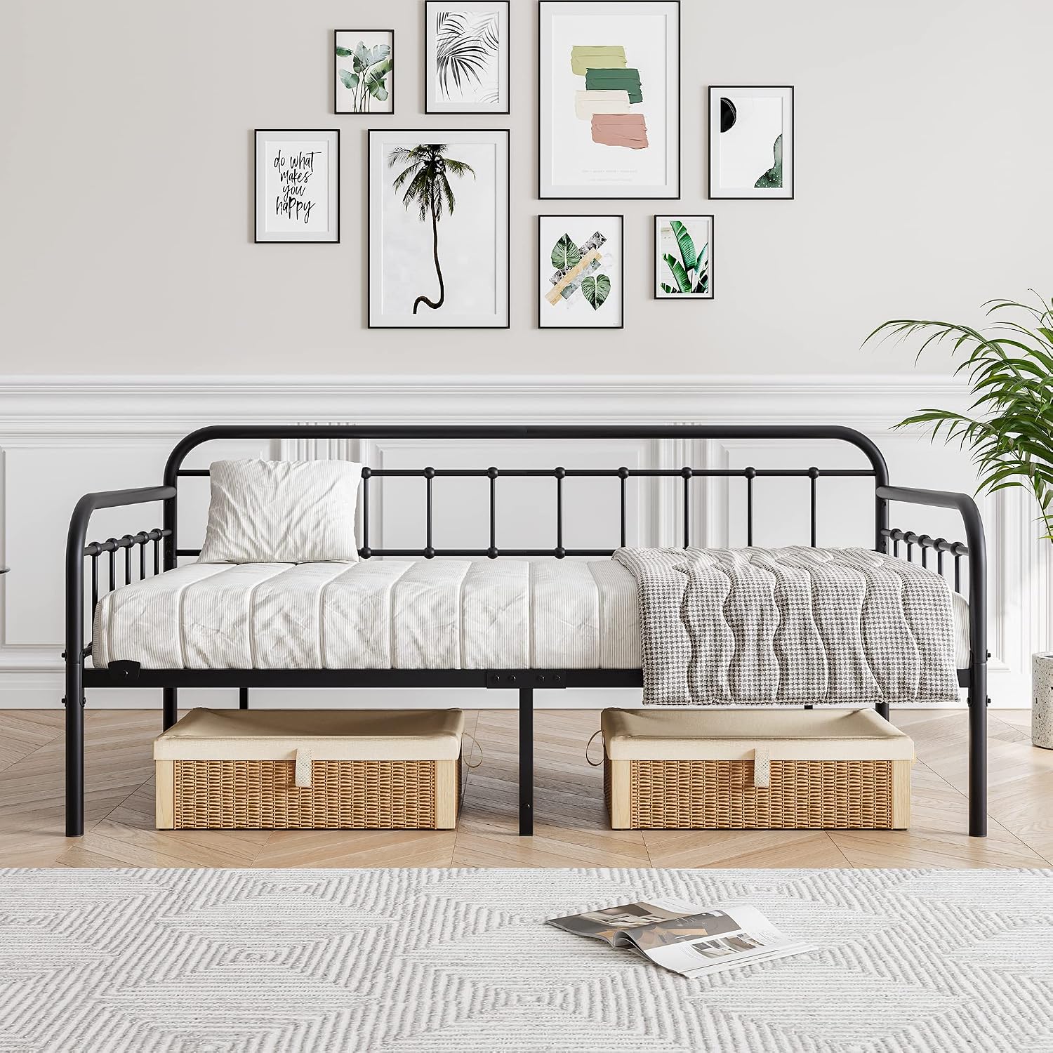 Metal Daybed Frame Twin Size with Steel Slats Platform Furniture,Black…