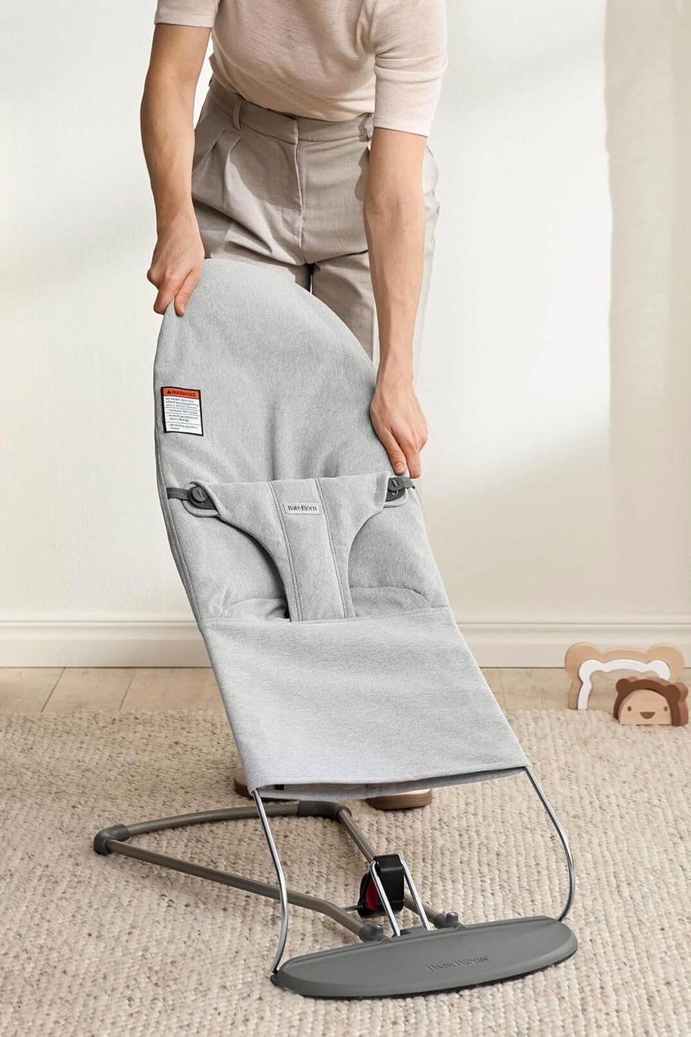 BabyBjörn Bouncer Bliss, Woven Mélange, Light Grey | 2-in-1 Adjustable Baby Bouncer Seat and Toddler Chair, Newborn to Toddler (8-29 lbs), 4 Positions, Lightweight & Portable